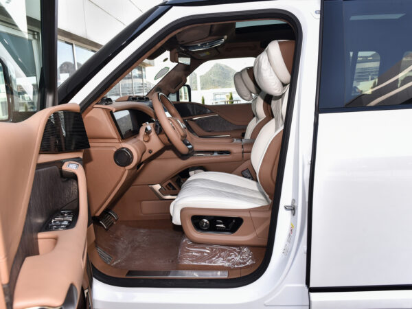 BYD Yangwang U8