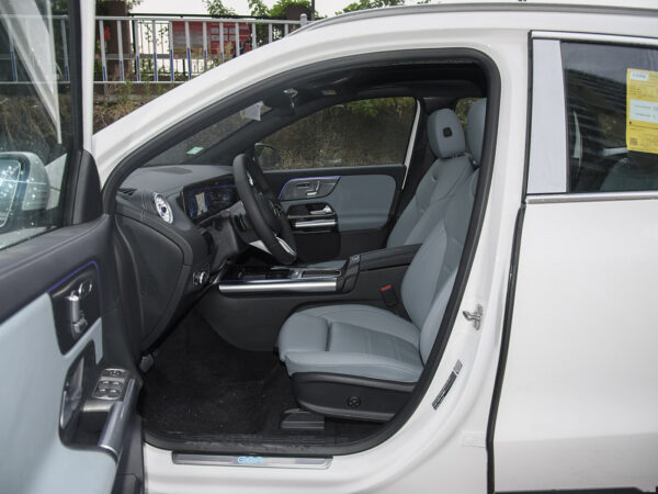 Mercedes-Benz EQA