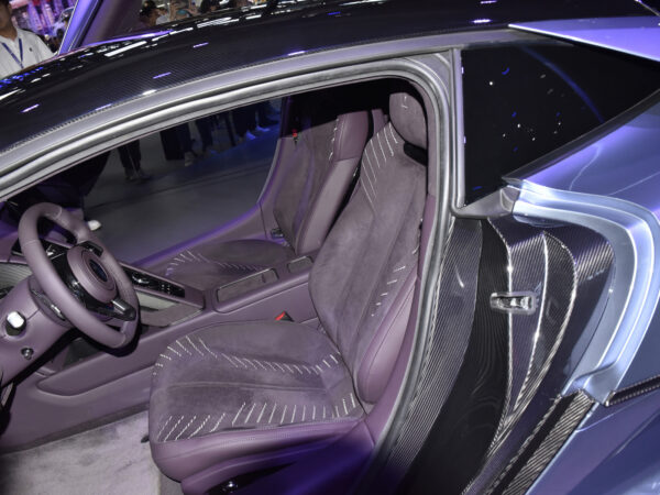 BYD Yangwang U9