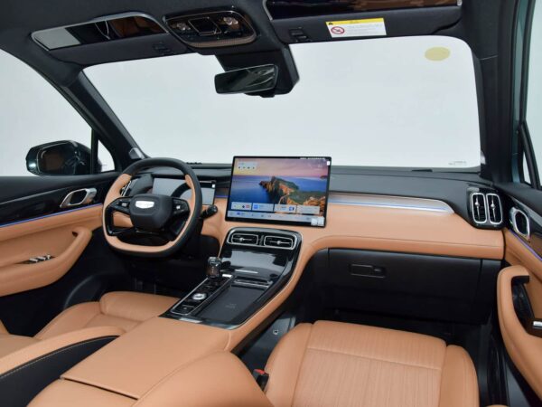 Geely Boyue L DCT Jinxiu