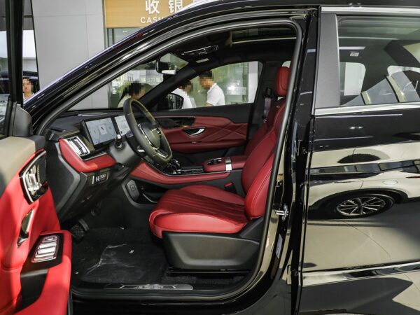 Jetour X70 PLUS 2025 Luxury Edition 5-seater