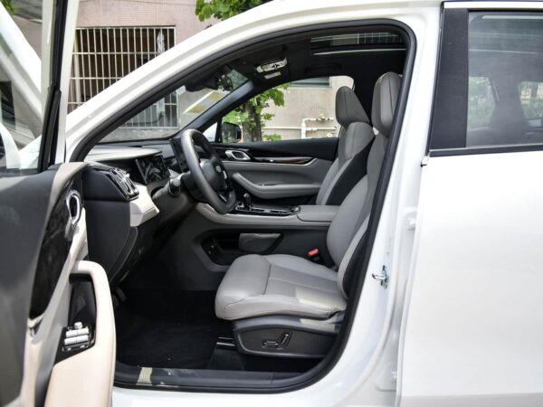 Geely Boyue L DCT Qicheng