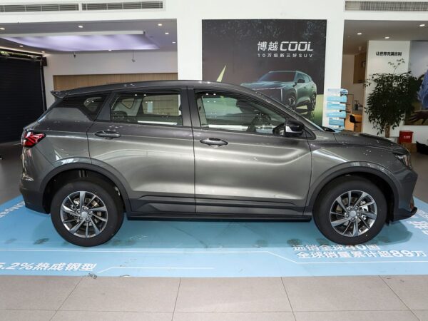 Geely BinYue( Coolray ) CVT Super Power Edition