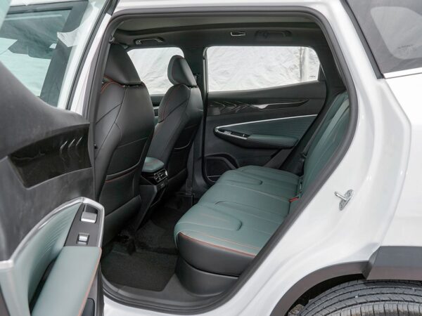 Geely Boyue 1.5TD Zhilian+