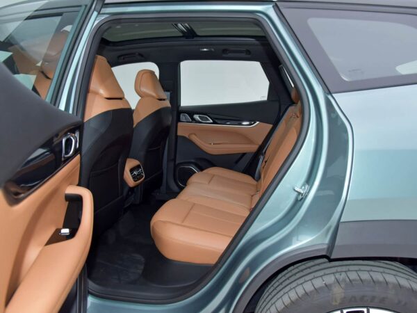 Geely Boyue L DCT Jinxiu