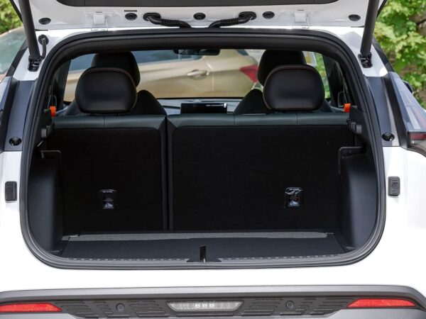 Geely Boyue 1.5TD Zhilian+