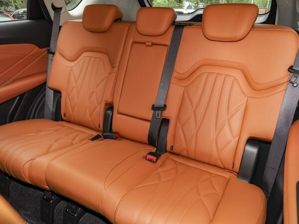 Jetour X70 PLUS 2025 Luxury Edition 5-seater