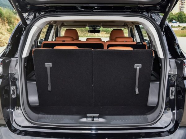 Jetour X70 PLUS 2025 Luxury Edition 7-seater