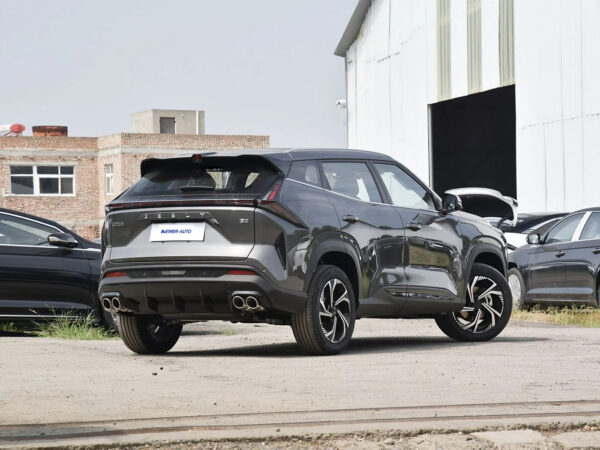 Geely Boyue 1.5TD Zhilian+
