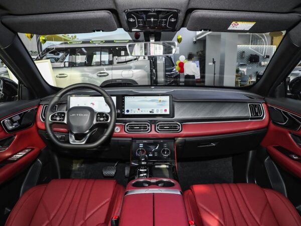 Jetour X70 PLUS 2025 Luxury Edition 5-seater
