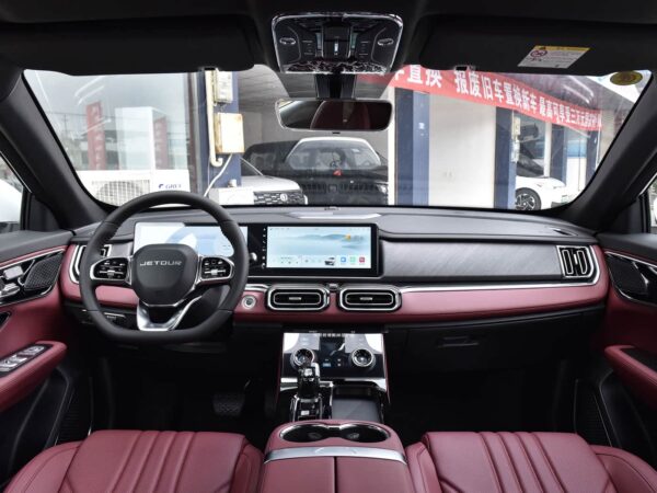 Jetour X70 PLUS 2025 Luxury Edition 7-seater