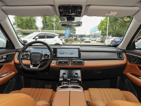 Jetour X70 PLUS 2025 Luxury Edition 5-seater