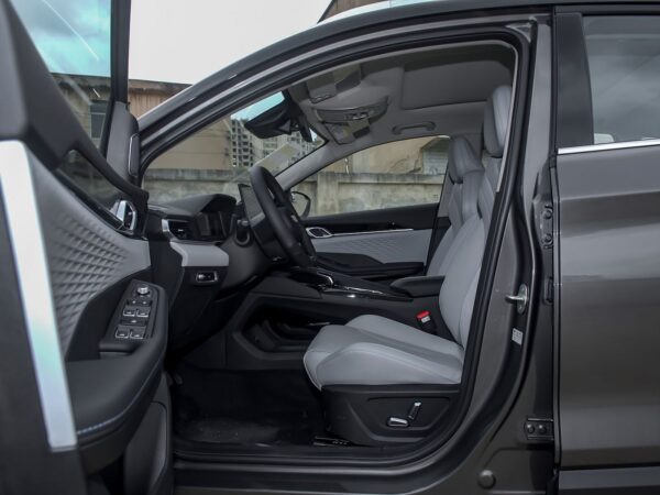 Geely BinYue( Coolray ) DCT Starlight Edition full option