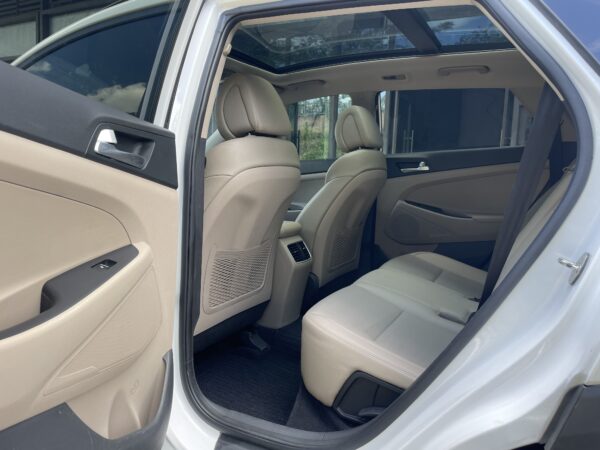 2016 model Hyundai Tuscon