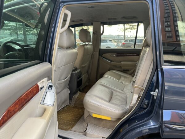 2003 model Toyota Pardo