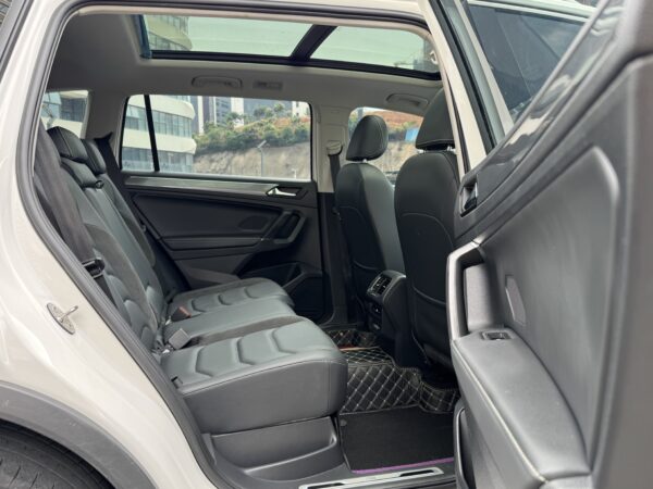 2021 model Volkswagen Tiguan L