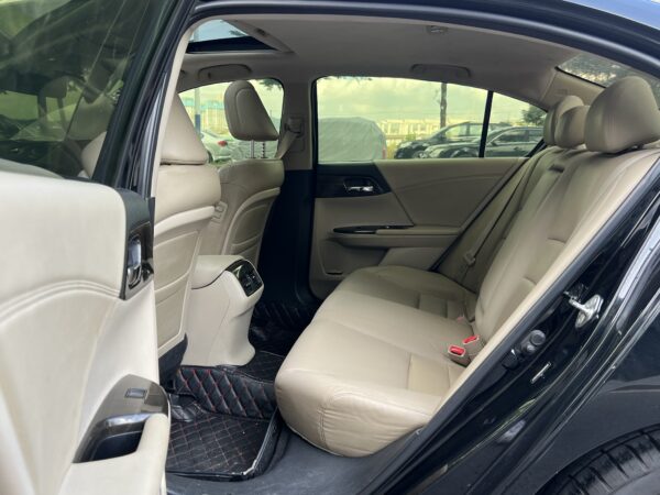 2015 model Honda accord