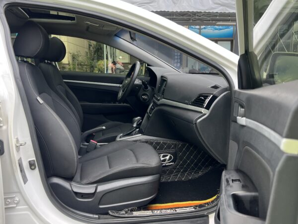2017 model Hyundai Elantra