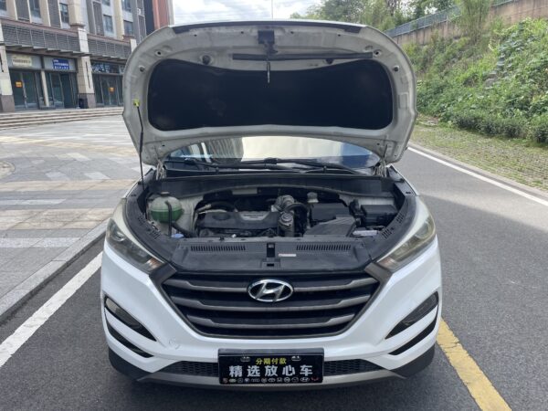 2016 model Hyundai Tuscon