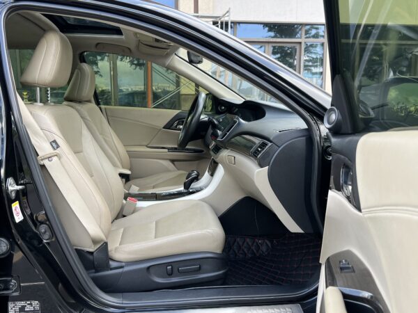 2015 model Honda accord