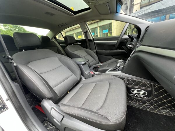 2017 model Hyundai Elantra