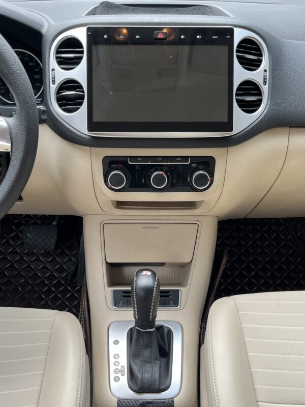 2016 model Volkswagen Tiguan