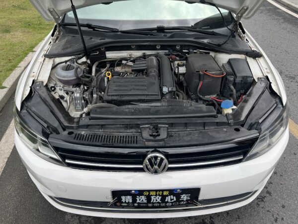 2017 model Volkswagen Lamando