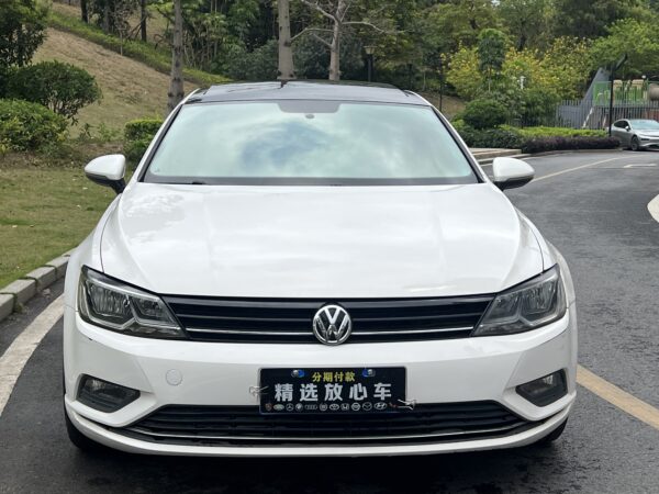 2017 model Volkswagen Lamando
