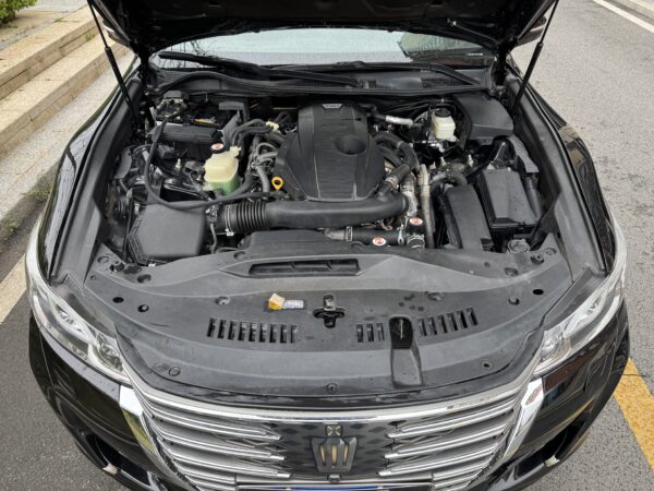 2018 model Toyota Crown