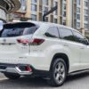 2015 model Toyota Highlander(white)