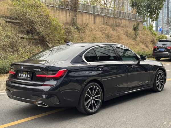 2021 model BMW 3 Series