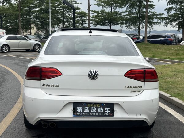 2017 model Volkswagen Lamando
