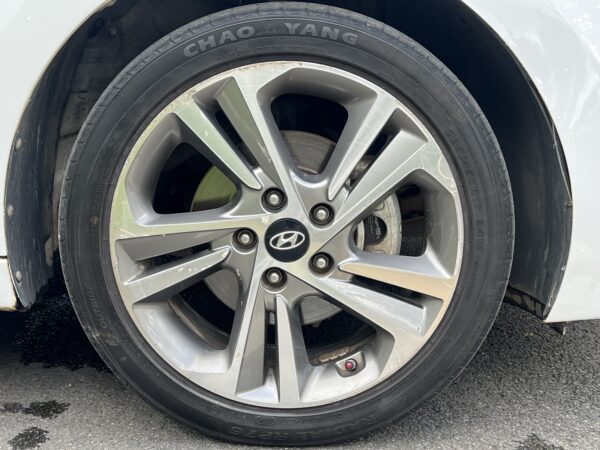 2017 model Hyundai Elantra