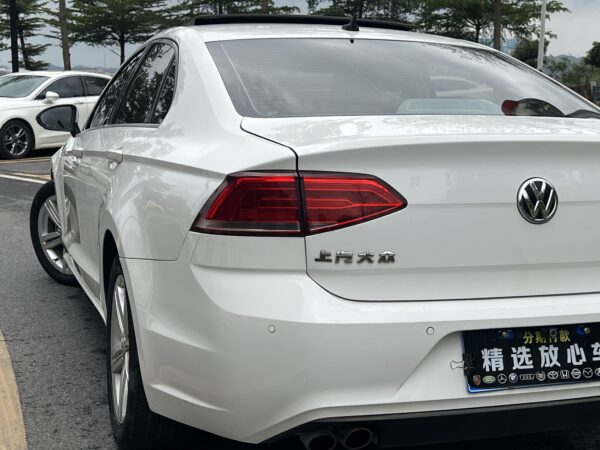 2017 model Volkswagen Lamando