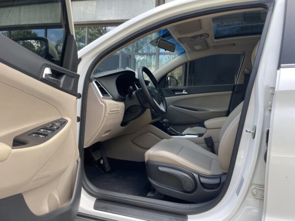 2016 model Hyundai Tuscon