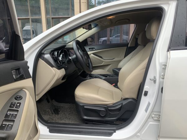 2017 model Kia K5