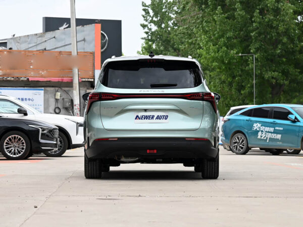 Dongfeng Forthing U-TOUR