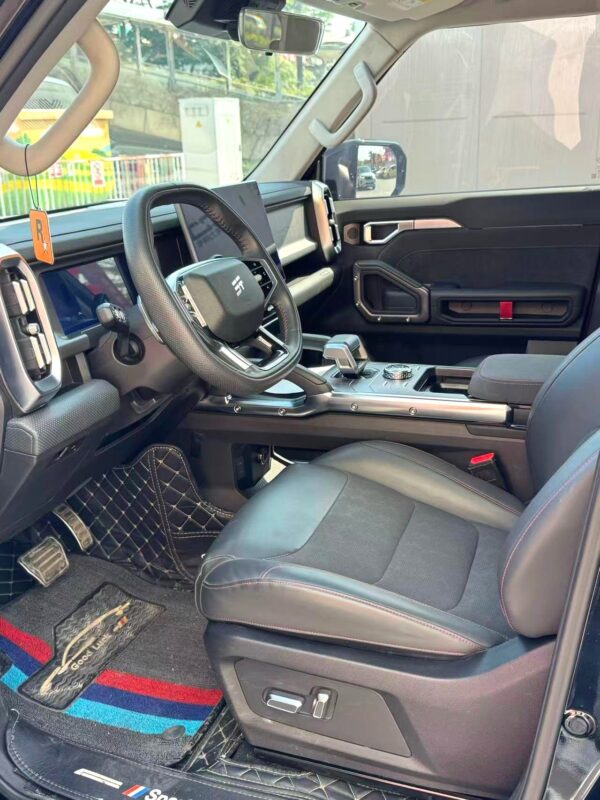 2023 JETOUR Traveler 2.0T