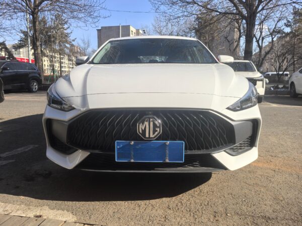 2025 MG 5 1.5 180DVVT