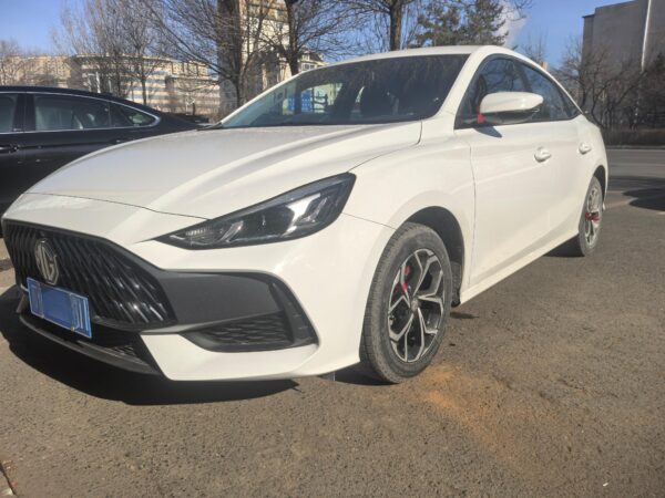 2025 MG 5 1.5 180DVVT