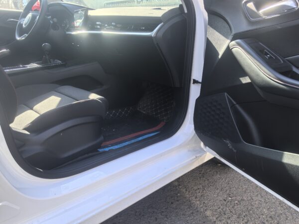 2025 MG 5 1.5 180DVVT