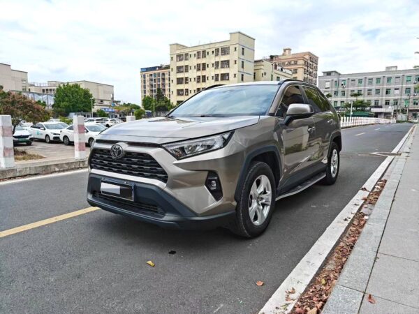 2023Toyota RAV4 2.0