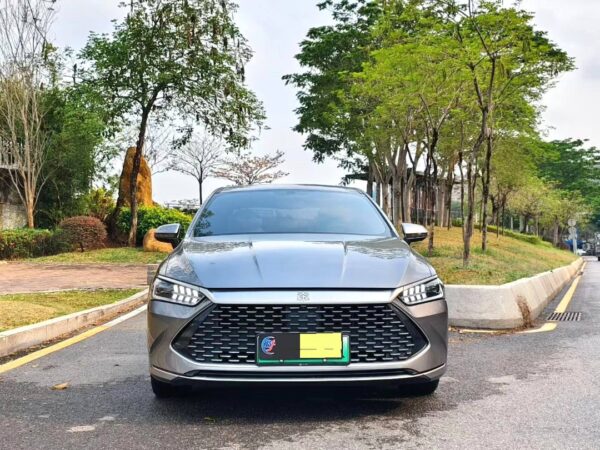 2023 BYD qin plus DM-i