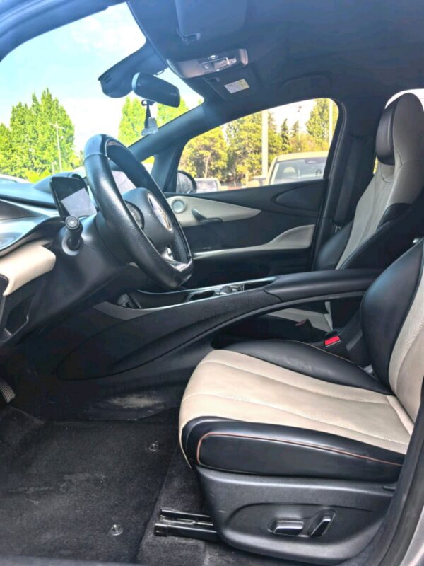 2023 BYD Dolphin, 420km range