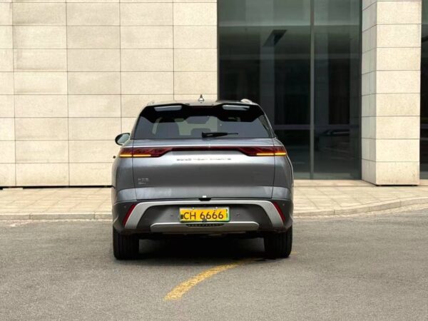 2024 BYD frigate 07 DM-i