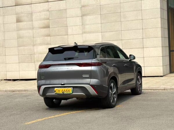 2024 BYD frigate 07 DM-i